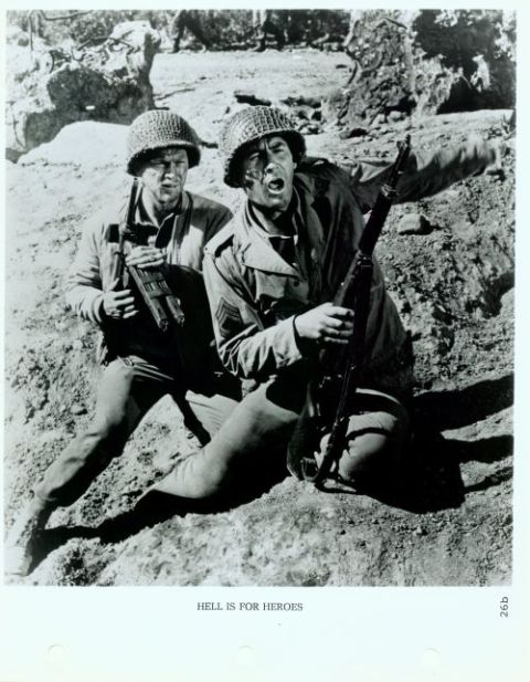 Reese (McQueen) and Sgt. Pike (Fess Parker).